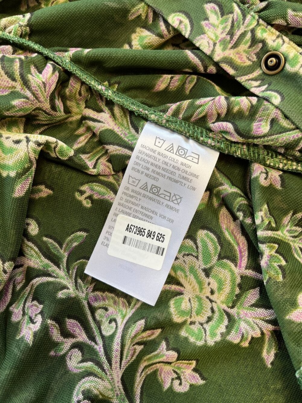 Susan Graver Printed Mesh Ruched Snap Front Top Green Floral S - Picture 11 of 12